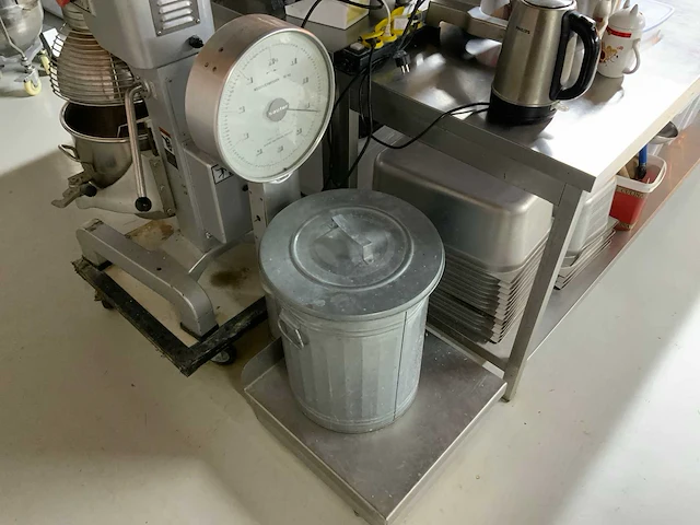 Complete proffesionele productiekeuken - horeca / grootkeuken | volledige installatie, inclusief optionele toebehoren - afbeelding 24 van  110