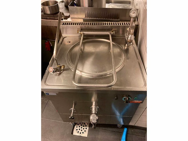 Complete proffesionele productiekeuken - horeca / grootkeuken | volledige installatie, inclusief optionele toebehoren - afbeelding 108 van  110