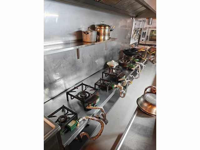 Complete proffesionele productiekeuken - horeca / grootkeuken | volledige installatie, inclusief optionele toebehoren - afbeelding 109 van  110