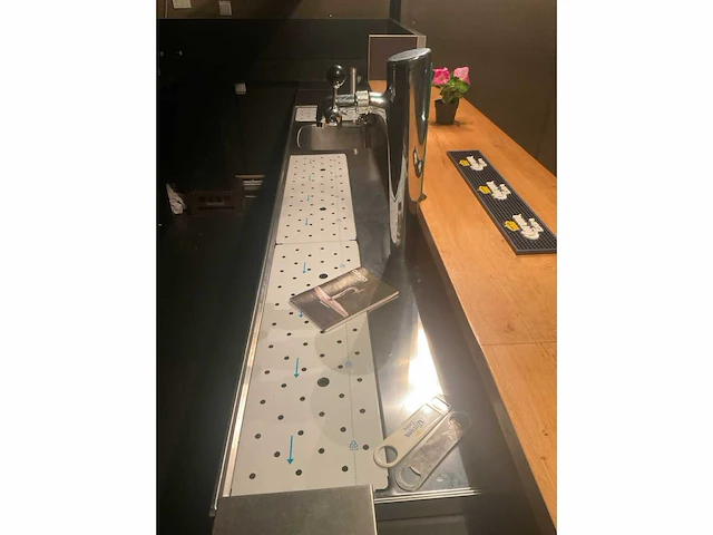 Complete rvs bar - afbeelding 2 van  24