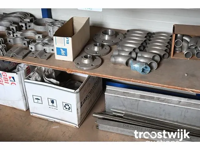 Complete rvs voorraadmagazijn - afbeelding 4 van  21