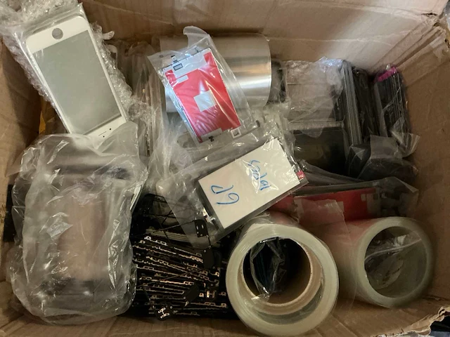 Complete set (11 stuks) voor refurbishen en herstellen scherm smartphone - afbeelding 3 van  20