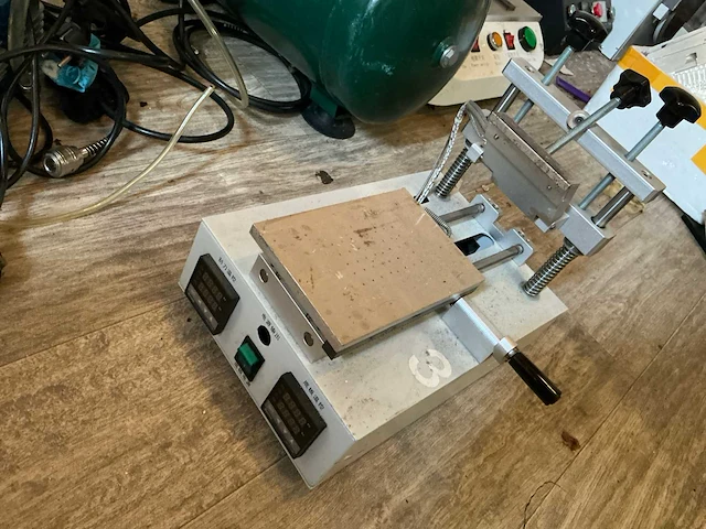 Complete set (11 stuks) voor refurbishen en herstellen scherm smartphone - afbeelding 15 van  20