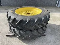 Complete set banden met velg. - afbeelding 6 van  9