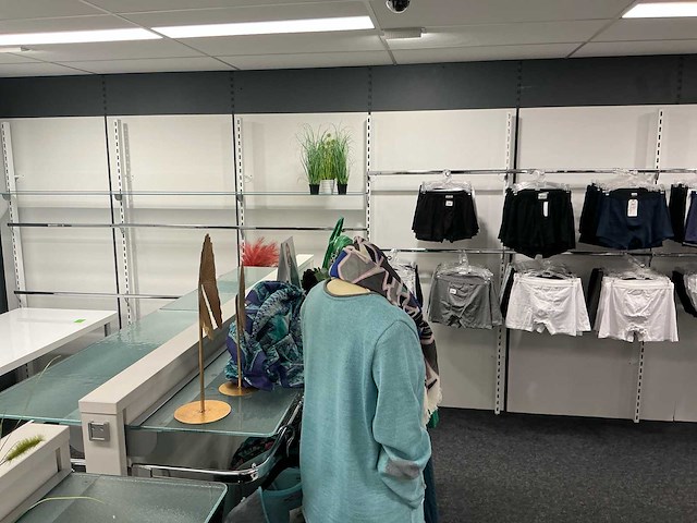 Complete winkel inventaris - afbeelding 22 van  29