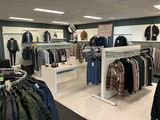Complete winkel inventaris - afbeelding 23 van  29