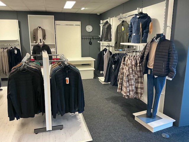 Complete winkel inventaris - afbeelding 24 van  29