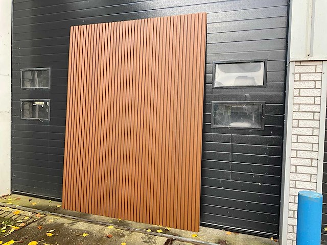 Composiet - gevelbekleding rhombusprofiel teak (100x) - afbeelding 3 van  12