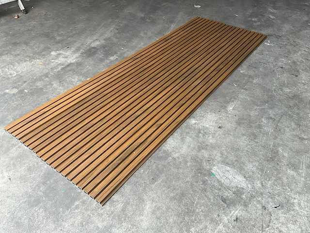 Composiet gevelbekleding rhombusprofiel 2900x219x26 mm (70x) - afbeelding 5 van  8