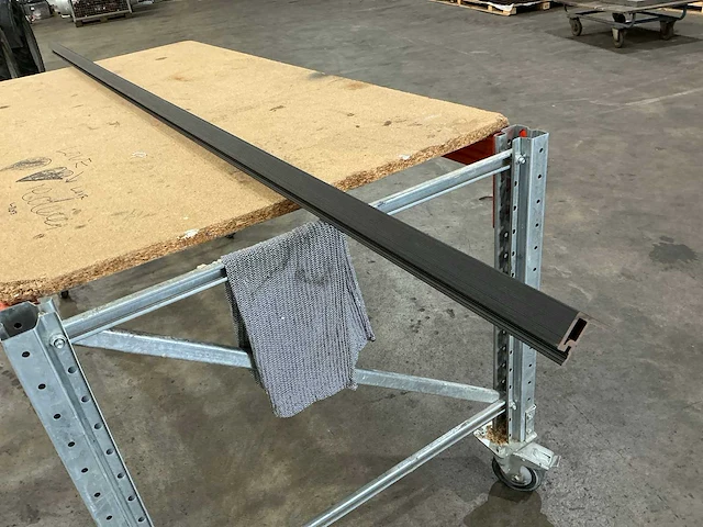 Composiet hoek zwart (15x) - afbeelding 1 van  6
