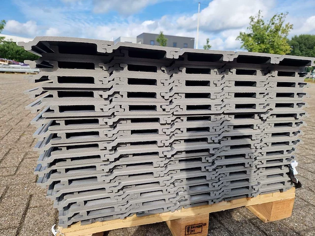 Composiet rabatplank 4000 x 1560 x 21 mm (150x) - afbeelding 5 van  7