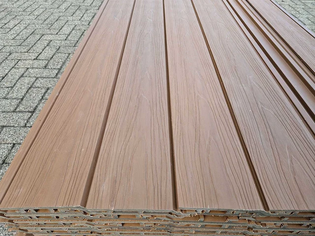 Composiet rabatplank 4000 x 1720 x 20.5 mm (134x) - afbeelding 6 van  10