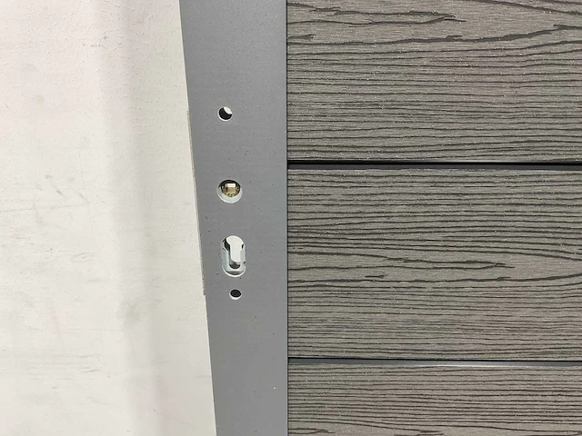 Composiet tuindeur in kozijn - houtlook antraciet - 270x108 cm - afbeelding 13 van  15