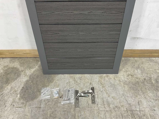 Composiet tuindeur in kozijn - houtlook antraciet - 270x108 cm - afbeelding 14 van  15