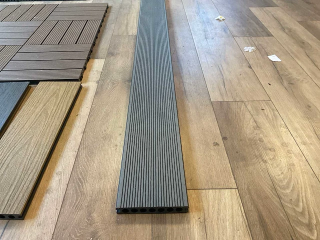 Composiet vloer plank grijs (14x) - afbeelding 8 van  16