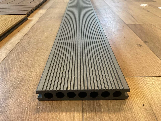 Composiet vloer plank grijs (28x) - afbeelding 6 van  16