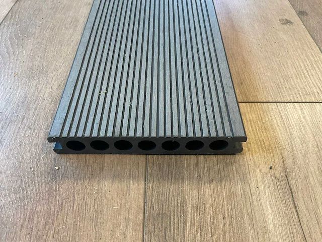 Composiet vloer plank grijs (56x) - afbeelding 6 van  16
