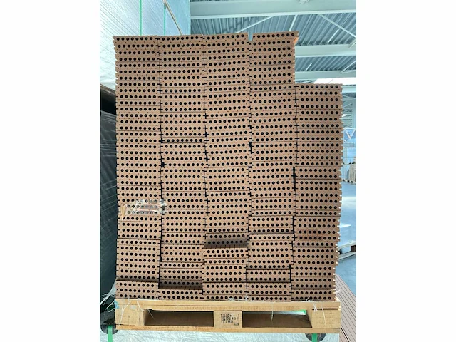 Composiet vlonderplank 2200x145x21mm (205x) - afbeelding 6 van  6