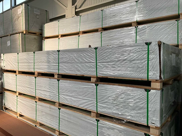 Composiet vlonderplank 4000x145x21mm (132x) - afbeelding 4 van  4