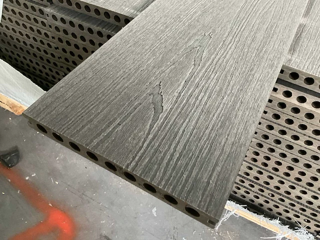 Composiet vlonderplank 4000x200x23mm (90x) - afbeelding 1 van  3
