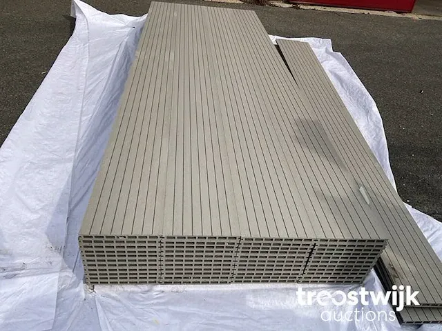 Composiet vlonderplank grijs 300x25x2.3 cm - afbeelding 2 van  6