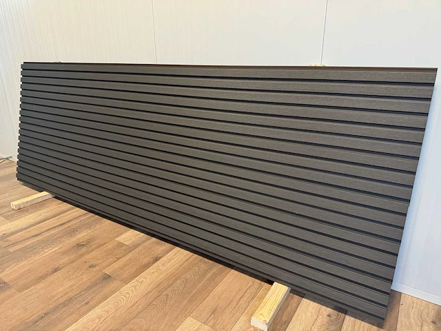 Composiet wandpaneel silver grey (15x) - afbeelding 1 van  6