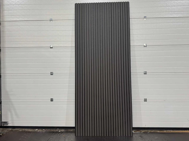 Composiet wandpaneel silver-grey (30x) - afbeelding 1 van  11