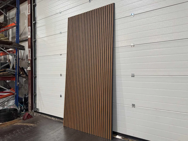 Composiet wandpaneel teak (15x) - afbeelding 1 van  11