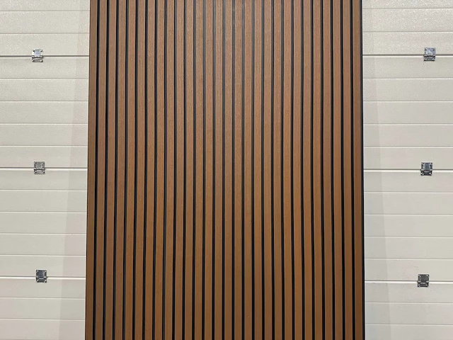 Composiet wandpaneel teak (30x) - afbeelding 2 van  11