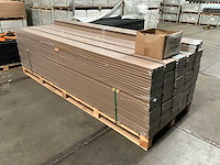 Composiet wandpaneel triple rhombus eiken rabatdelen 280cm (120x) incl. startprofielen en clips - afbeelding 4 van  5