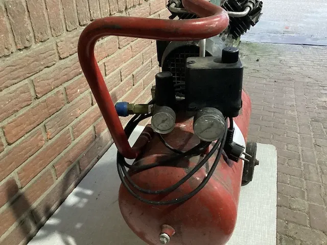 Compress zuigercompressor - afbeelding 5 van  7