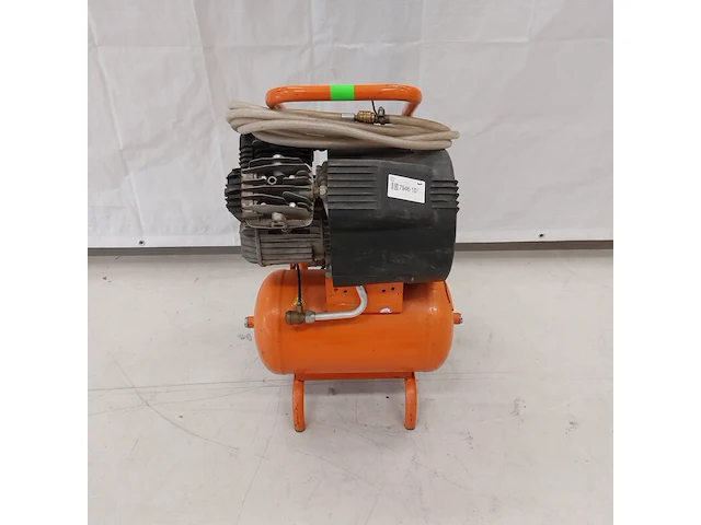 Compressor 400/20l 230v~ fiac, fv 304-20, bouwjaar 2014 - afbeelding 1 van  6