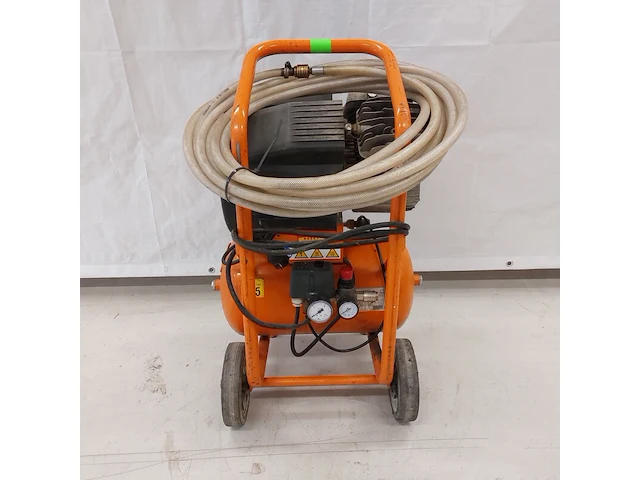 Compressor 400/20l 230v~ fiac, fv 304-20, bouwjaar 2014 - afbeelding 3 van  6