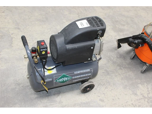 Compressor airpress hl310/25. - afbeelding 1 van  2