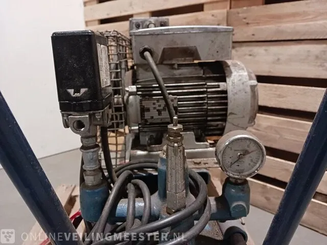 Compressor airpress, hogedrukreiniger karcher - afbeelding 19 van  34