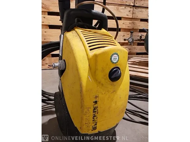 Compressor airpress, hogedrukreiniger karcher - afbeelding 25 van  34
