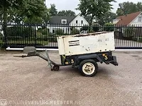 Compressor atlas copco, wit, bouwjaar onbekend - afbeelding 4 van  11
