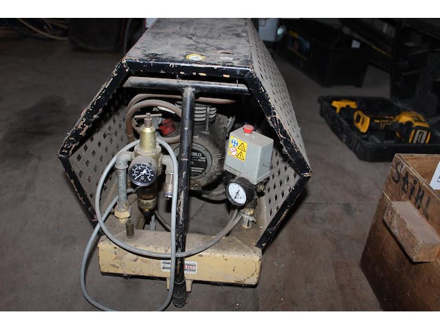 Compressor berko. - afbeelding 2 van  3