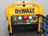 Compressor dewalt dpc6mrc met slangen en spuitmond. - afbeelding 2 van  2
