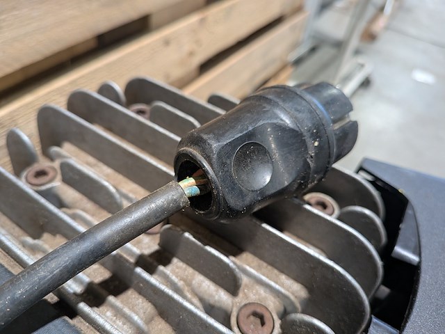 Compressor electra beckum, mega 350w, blauw, bouwjaar 2003 - afbeelding 7 van  15