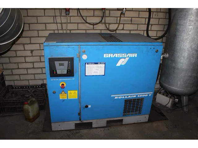 Compressor grassair rollair 1500150t met 500 l buffervat bouwjaar onbekend - afbeelding 1 van  3