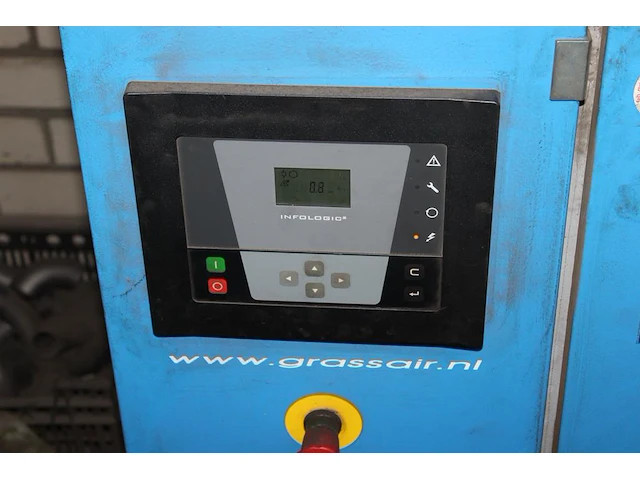 Compressor grassair rollair 1500150t met 500 l buffervat bouwjaar onbekend - afbeelding 2 van  3