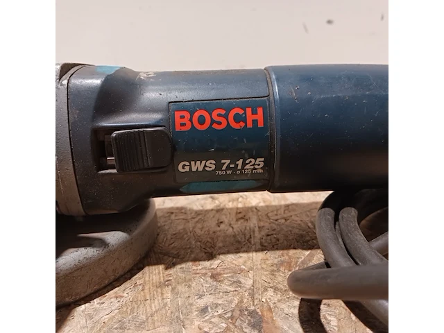 Compressor, haakse slijper en accuboormachine - afbeelding 6 van  27