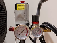 Compressor, haakse slijper en accuboormachine - afbeelding 22 van  27