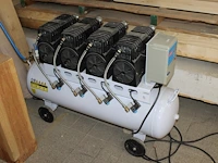 Compressor hbm h130412 120 lt. bouwjaar 2023.