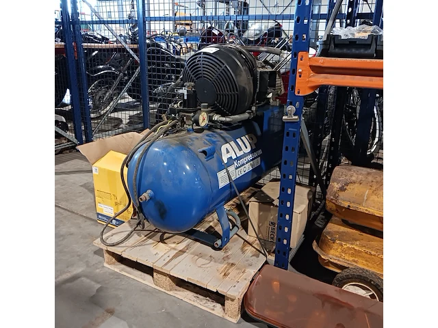 Compressor, hittekanon en kraanbesturing - afbeelding 8 van  14