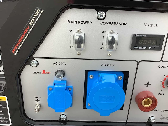 Compressor, lasapparaat, stroomgenerator - 3-in-1 mobiel werkstation - afbeelding 6 van  19