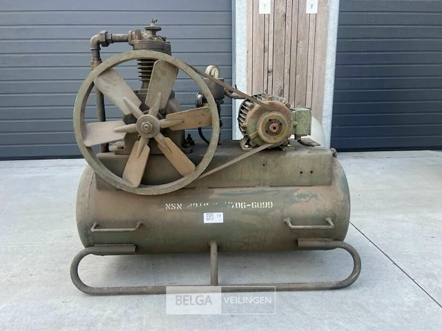 Compressor merk nn - afbeelding 1 van  5