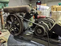 Compressor met 2 cilinder grasso pomp - afbeelding 2 van  14