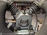 Compressor met 2 cilinder grasso pomp - afbeelding 9 van  14